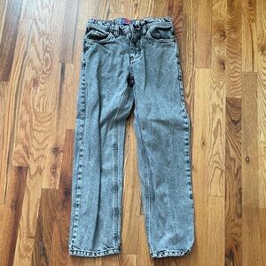 Black-wash Empyre Jeans. Size 26. Worn only a few times. In almost new condition